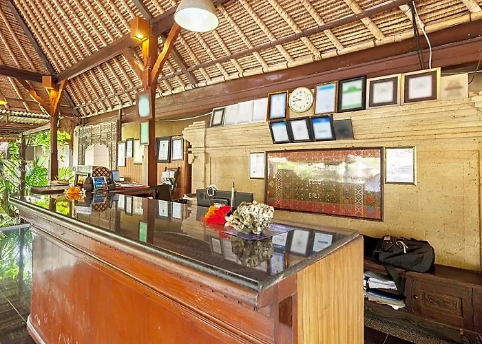 Saren Indah Hotel 3*
